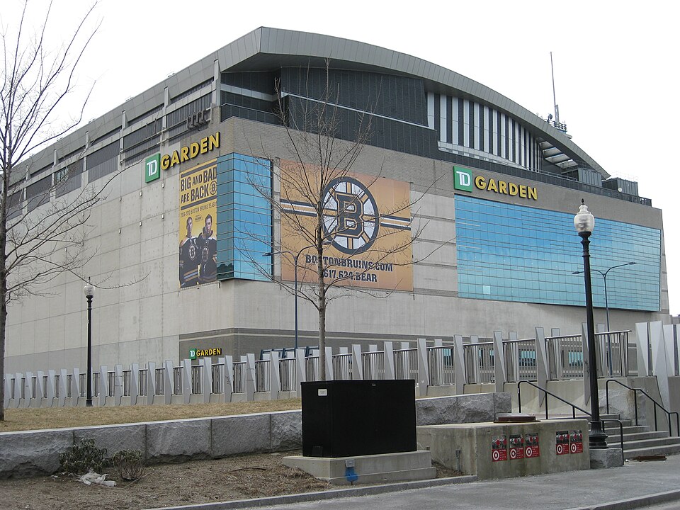波士顿TD Garden看比赛怎么接送?包袋与散场|TD Garden 2010