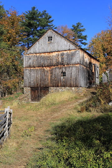 Old Sturbridge乡村博物馆怎么玩?历史体验与家庭日|Old Sturbridge Village Barn in Fall