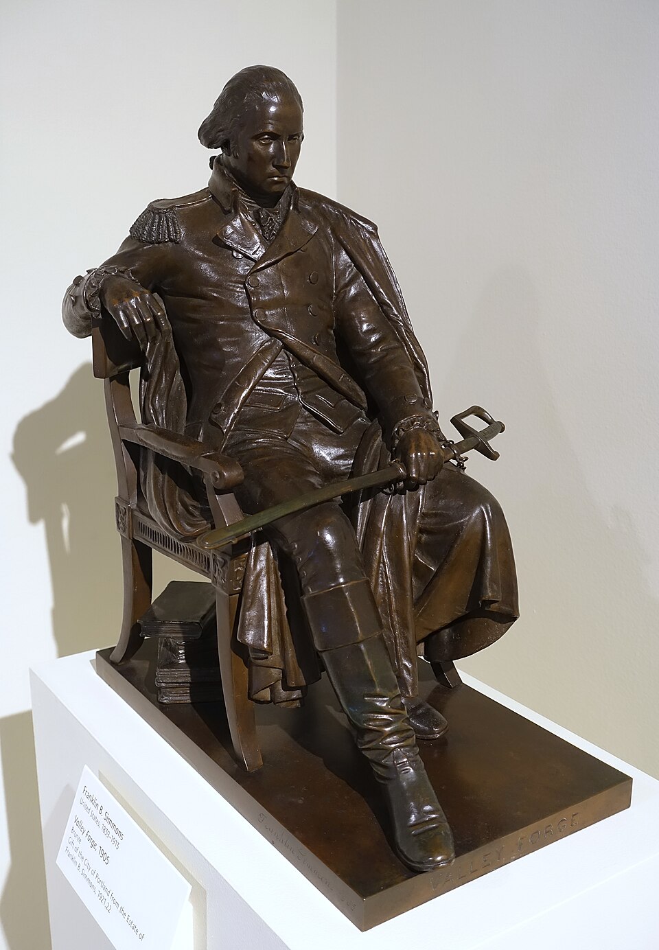 波特兰缅因美术馆怎么逛？海港城市看展与家庭半日｜Valley Forge by Franklin B. Simmons, 1905, bronze - Portland Museum of Art - Portland, Maine - DSC04260