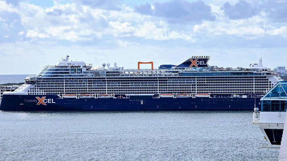 佛罗里达邮轮出发怎么衔接机场？港口、船名与行李清单｜Celebrity Xcel at Port Everglades 2025-11-05