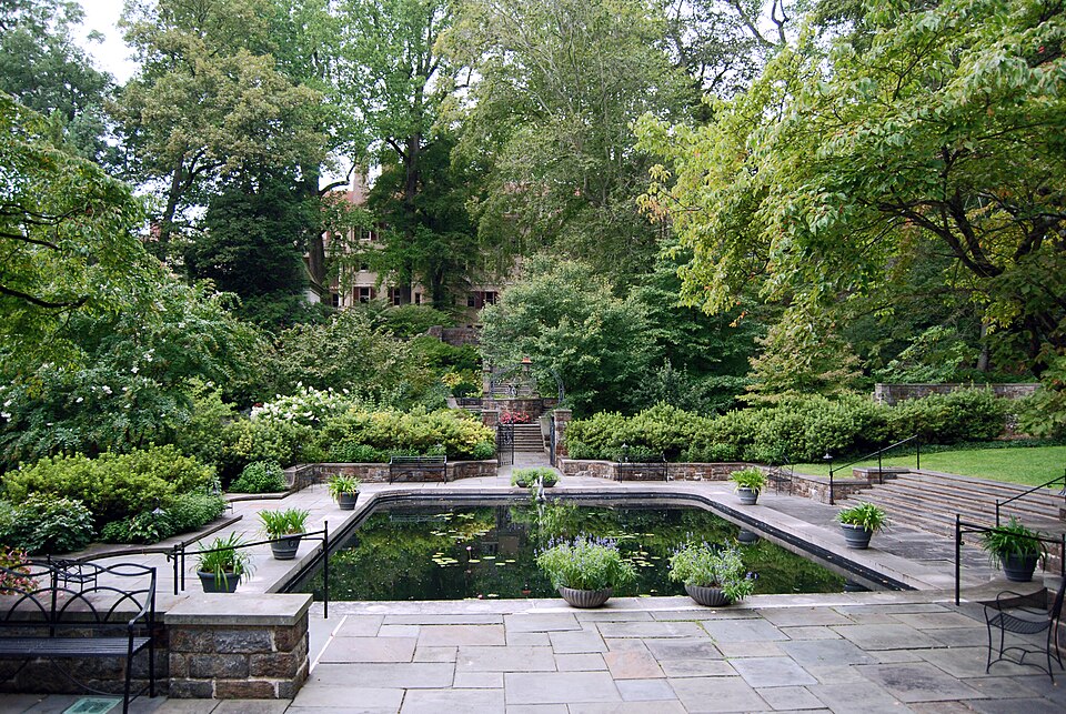 Winterthur庄园怎么玩？花园、住宅与美东家庭路线｜Winterthur Reflecting Pool