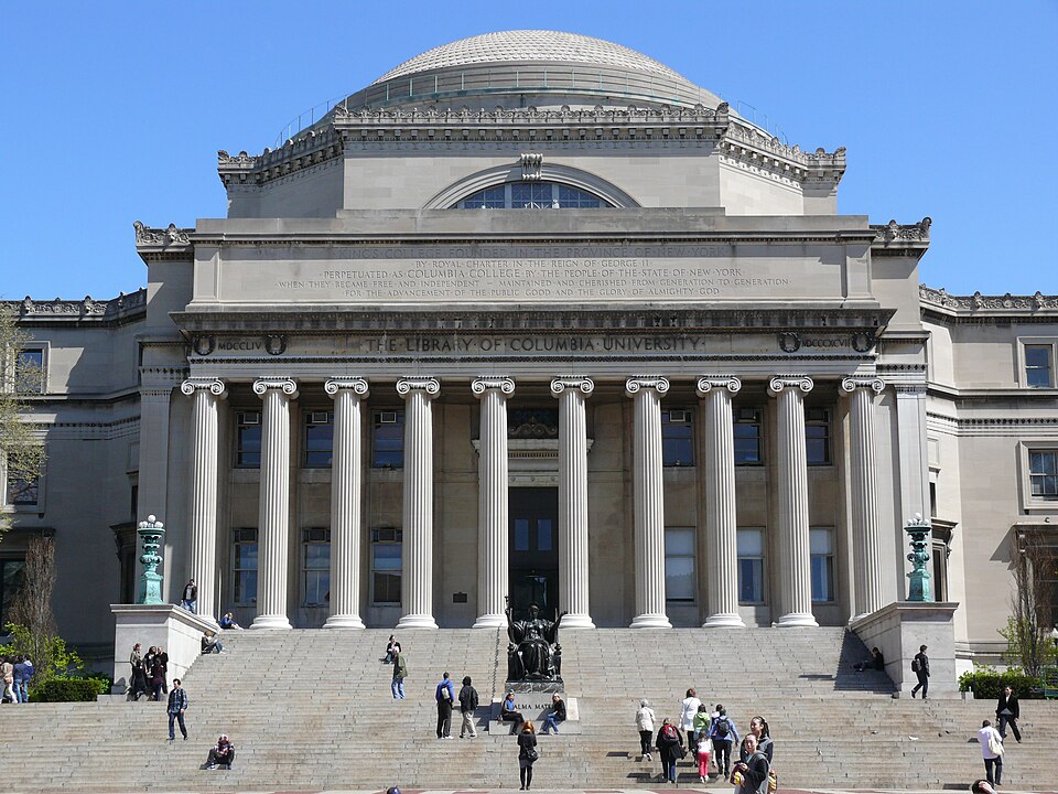 纽约到哥伦比亚大学接送指南：机场、酒店与校园｜Low Memorial Library Columbia University College Walk Court Yard 05