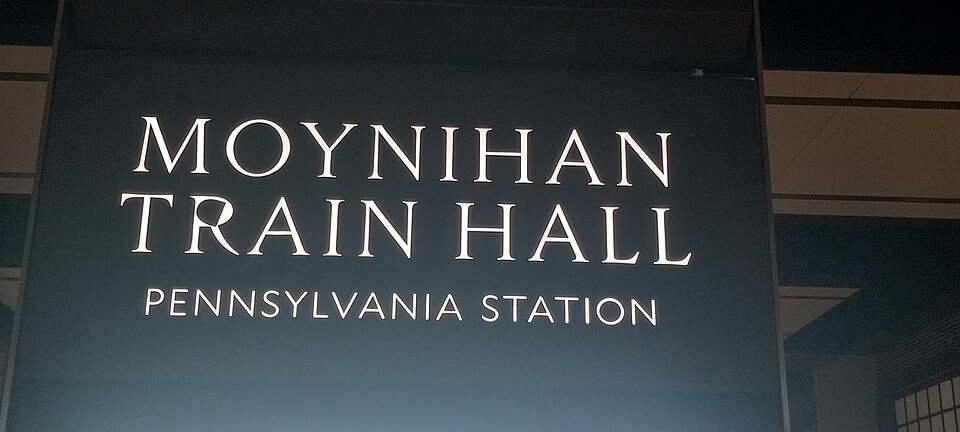 纽约宾州站怎么接送？Moynihan大厅、行李与会合点｜Moynihan Train Hall October 2024 008