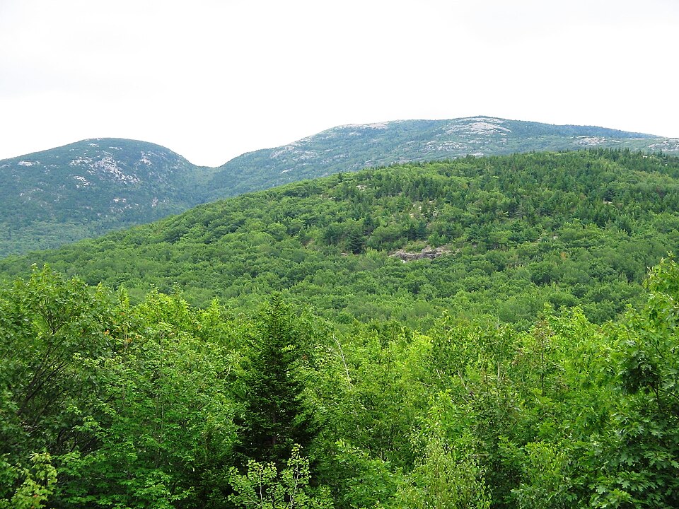 美东阿卡迪亚国家公园怎么玩?车辆预约与家庭多日规划|Mountain Side Hillslopes Overlook Cadillac Mountain Road Acadia National Park