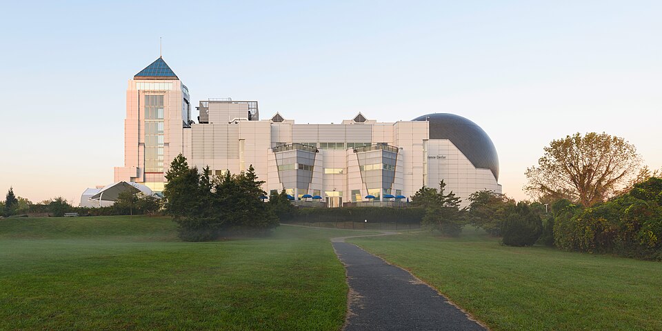 新澤西自由科學中心怎麼玩？展廳、影院與親子交通｜Liberty Science Center Jersey City October 2020 panorama 1
