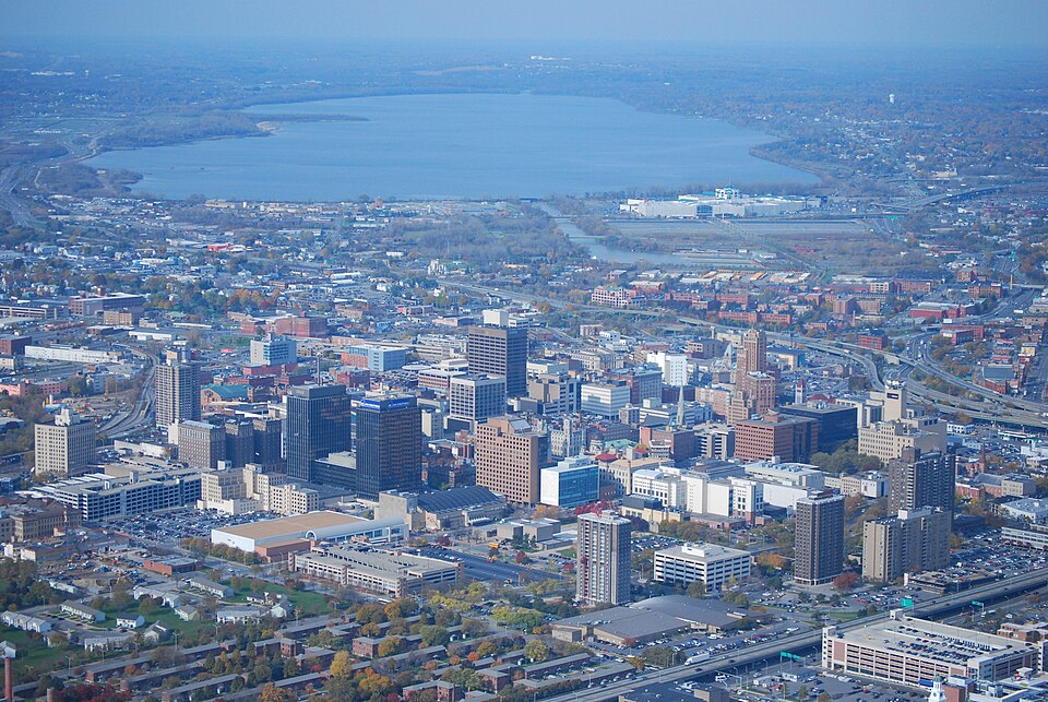 紐約到錫拉丘茲 Syracuse 包車：大學入學、賽事與市中心住宿｜Syracuse NY