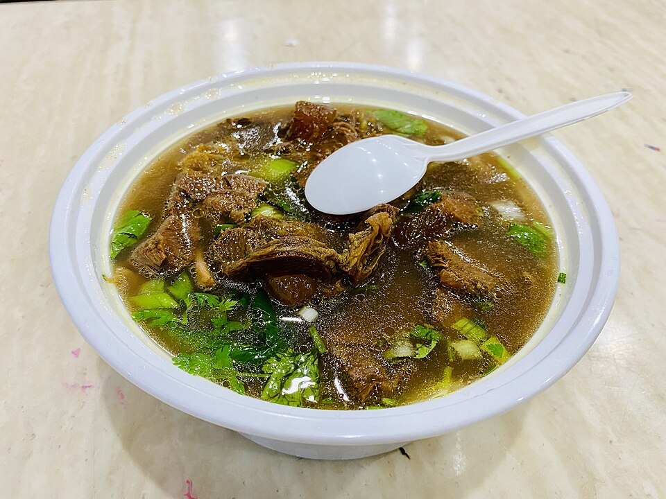 纽约法拉盛怎么安排?中文用餐、购物与家庭交通|Beef noodles in Flushing, NY