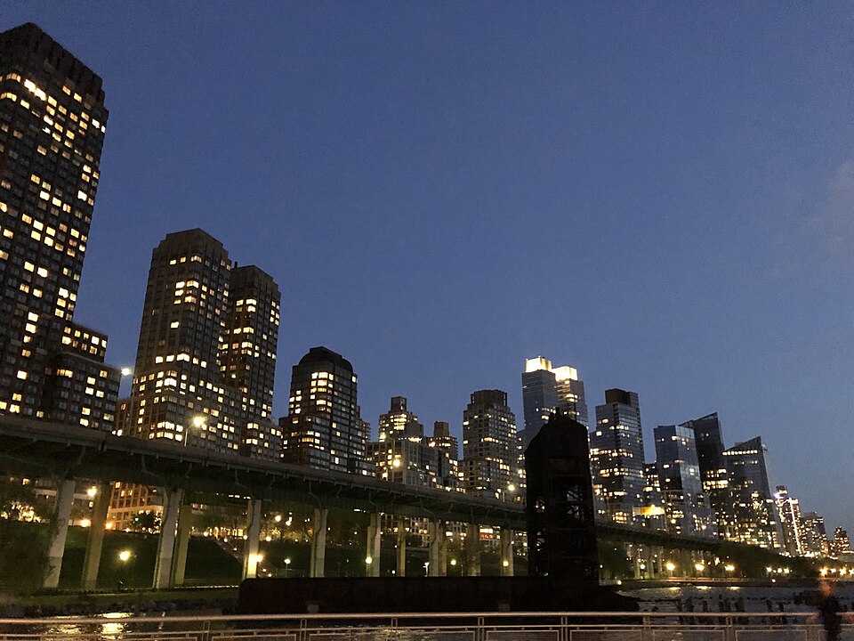 纽约河滨公园怎么走？河岸短段、坡道与父母休息｜Riverside Park Pier I
