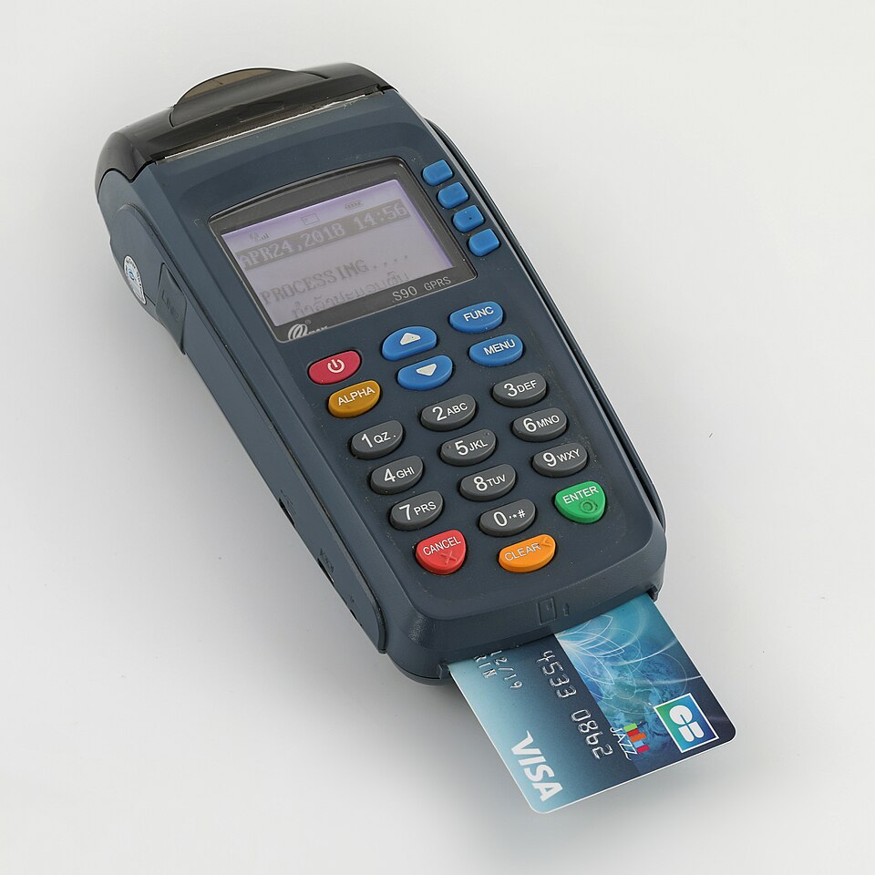 美国旅行刷卡选美元还是人民币？DCC提示与家庭预算｜Credit card terminal in Laos