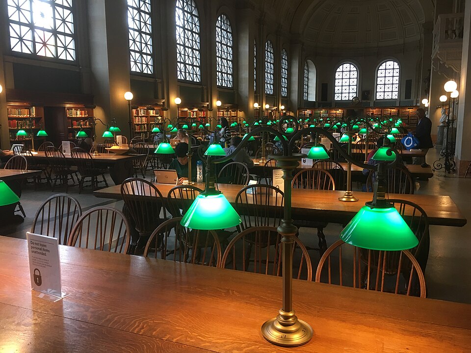 波士顿公共图书馆怎么参观？Bates Hall、预约与接送攻略｜Boston Public Library McKim Building Reading Room