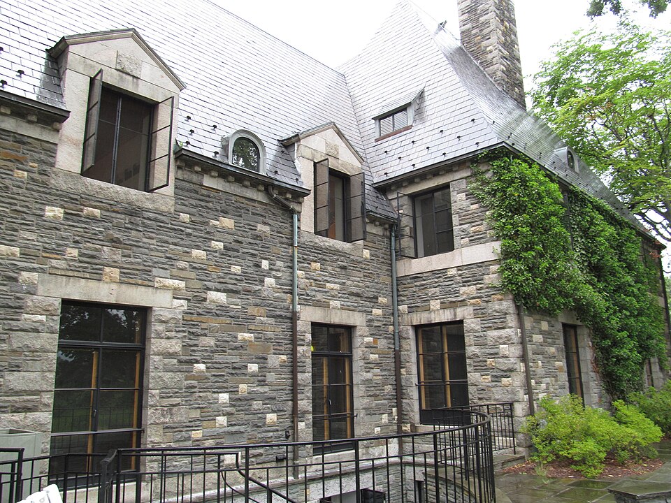 纽约去Storm King怎么玩？户外雕塑与家庭步行取舍｜Storm King Museum Building Jul 12